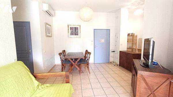 Appartement T3 au centre d'Uzès dans une résidence avec piscine et parking souterrain