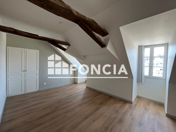 Location Studio 30.19 m² - Guingamp 22200