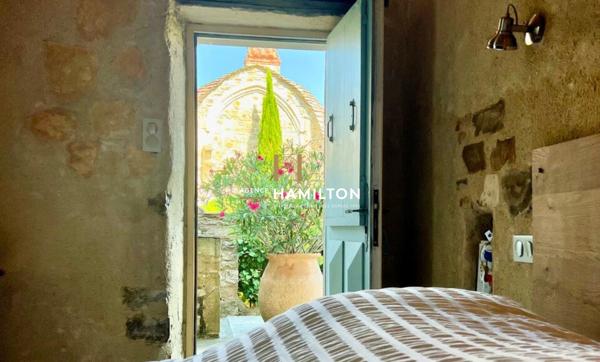 MAGNIFIQUE MAISON AVEC TERRASSE PANORAMIQUE, JARDIN CLOS ET GRAND GARAGE Cordes sur ciel