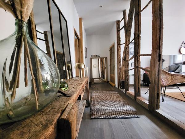 Immeuble
         6 pièces
        - 188 m² Exclusivité 235 000 € *