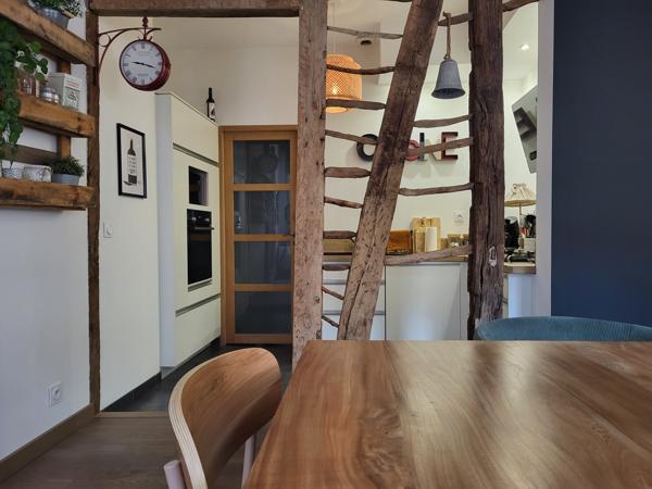 Immeuble
         6 pièces
        - 188 m² Exclusivité 235 000 € *