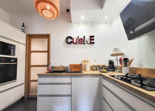 Immeuble
         6 pièces
        - 188 m² Exclusivité 235 000 € *