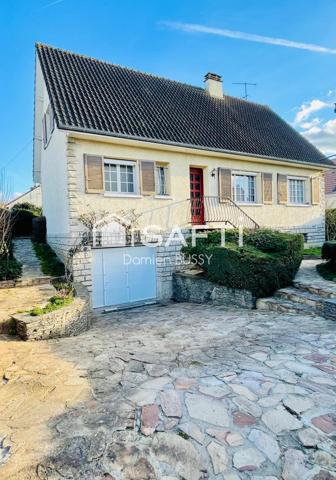 Maison de 130M2  édifiée sur un terrain  de 628M2