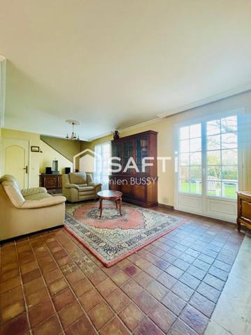 Maison de 130M2  édifiée sur un terrain  de 628M2