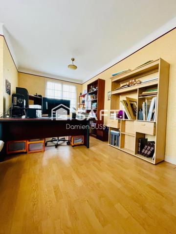 Maison de 130M2  édifiée sur un terrain  de 628M2