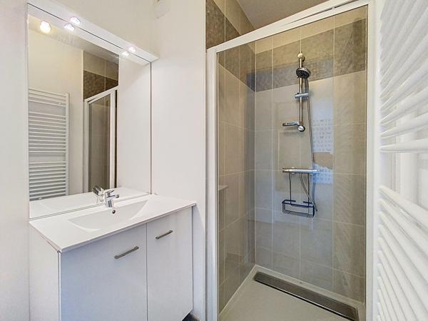 Appartement, dernier étage, bord de loire, ascenseur, nantes sud, 3 chambres, bus, commoditées