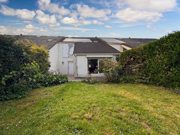 Maison Jouy Le Moutier 4 chambres