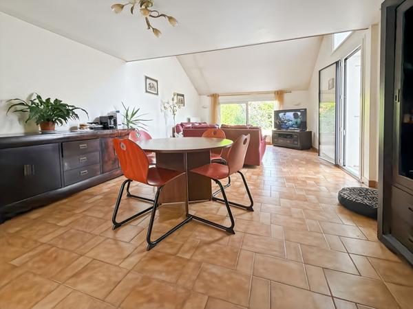 Maison Jouy Le Moutier 4 chambres