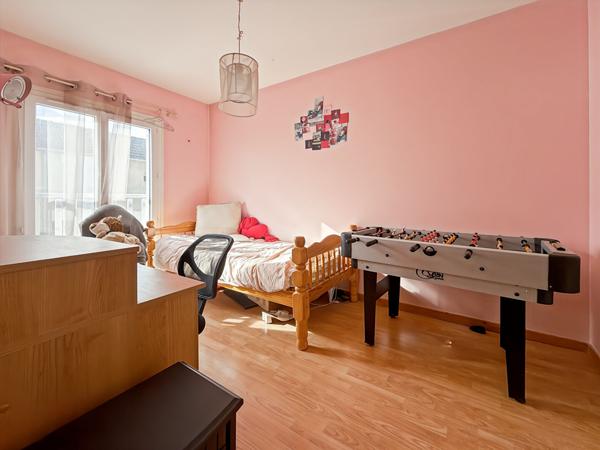 Maison Jouy Le Moutier 4 chambres