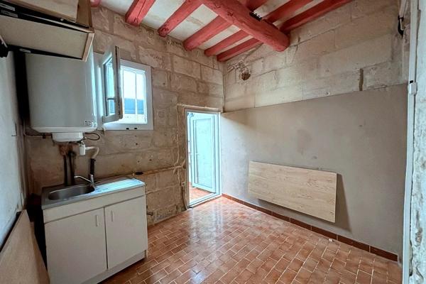 Maison
         2 pièces
        - 115 m² Exclusivité 120 000 € *