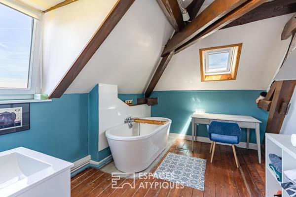Maison ancienne rénovée dans le centre d’Orgeval avec piscine chauffée