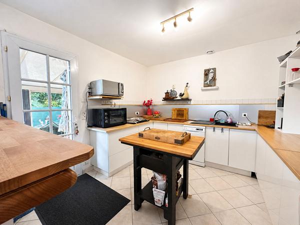 Maison Le Fenouiller 3 pièce(s) 82 m2