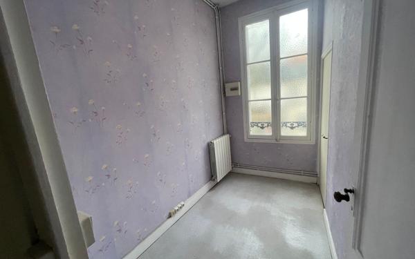 Maison à vendre    5 pièces •  Saintes