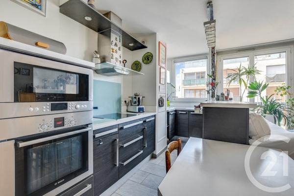 Appartement F2 à vendre  2 pièces - 56,05 m2 PARIS - 75019