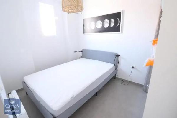 Appartement à louer 1 pièce 27.3m² Saint-Étienne (42000)