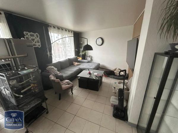 Appartement à louer 4 pièces 78m² Saint-Quentin (02100)