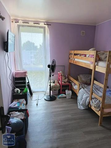 Appartement à louer 4 pièces 78.53m² Saint-Quentin (02100)