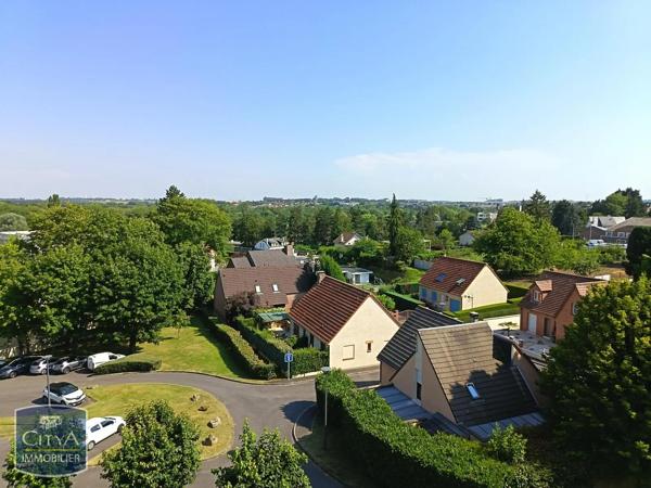 Appartement à louer 4 pièces 78.53m² Saint-Quentin (02100)