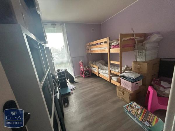 Appartement à louer 4 pièces 78m² Saint-Quentin (02100)