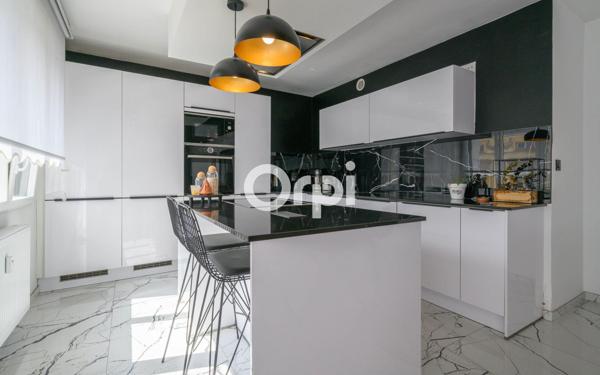 Appartement à vendre    4 pièces • 90,12 m2 Roubaix