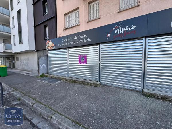 Local commercial à louer Saint-Martin-d'Hères (38400)