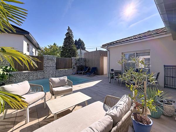 Belle villa de plain pied récente avec piscine à Meximieux, 3 chambres, belles prestations! Coup de coeur!