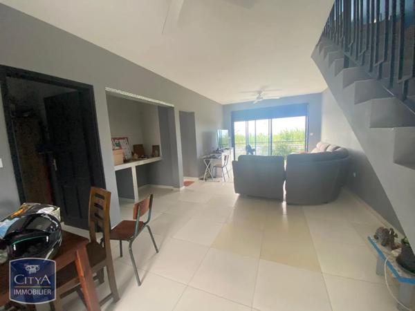 Maison à vendre 5 pièces 135m² Sainte-Marie (97438)
