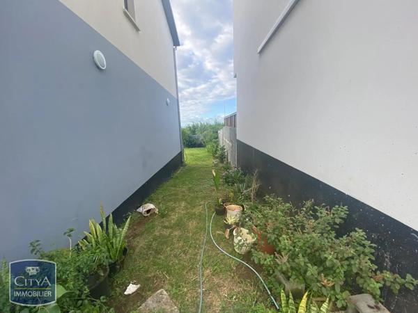 Maison à vendre 5 pièces 135m² Sainte-Marie (97438)