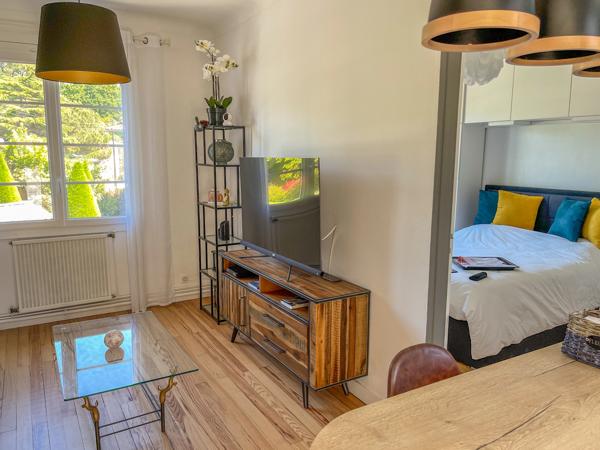 Arcachon (33120) T3 AVEC GRANDE TERRASSE