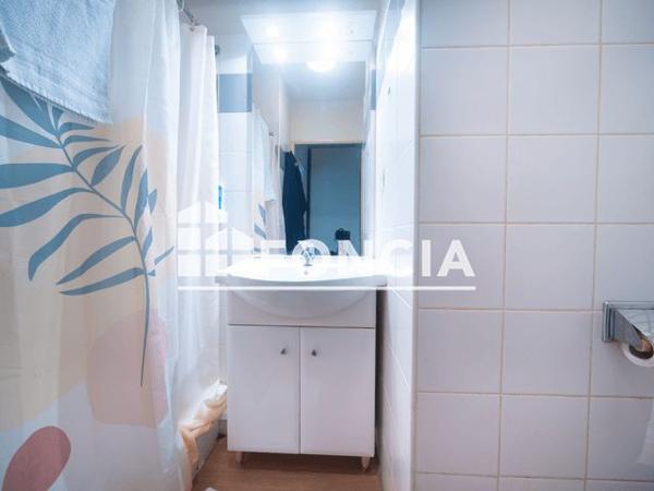 À vendre Studio 29 m² - Bourg-en-bresse 01000