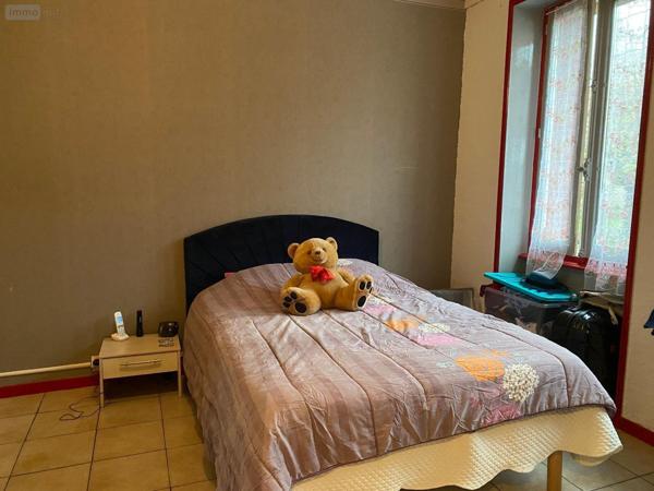 Immeuble à vendre à Génelard en Saône-et-Loire (71420), ref : IM-E-CA   
CENTRE VILLE