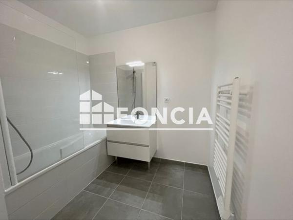 Location Appartement 3 pièces 61.95 m² - VILLA SAINT ANGE Cogolin 83310