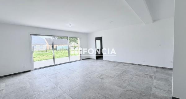 À vendre Maison 8 pièces 165.78 m² - La Flèche 72200