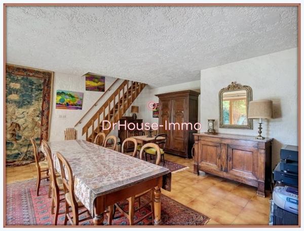 Maison à vendre 10 pièces de 221 m²