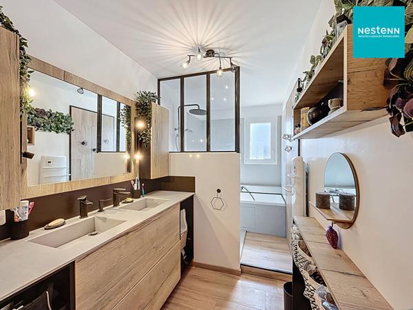 Maison Montrond Les Bains 6 pièce(s) 137.19 m2