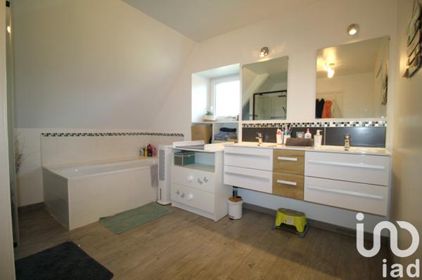 Maison à vendre 6 pièces 136 m² Hennebont