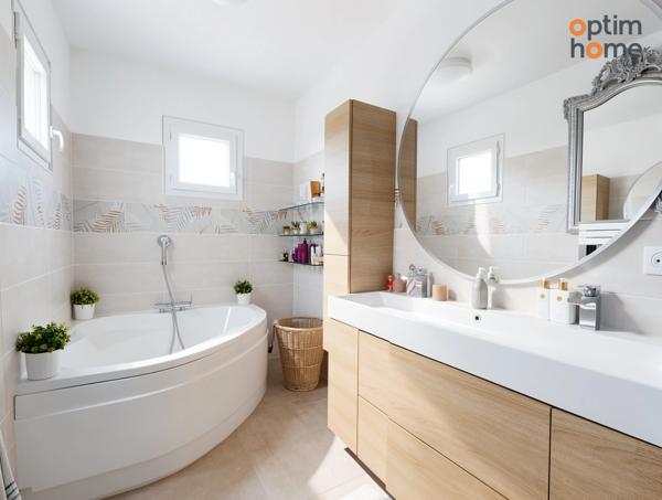 Martigues St-Julien - Vente Villa T6 de 150 m2 environ sur un terrain de 1115 m2 avec piscine, avec vue dégagée plein sud, au calme et sans vis à vis