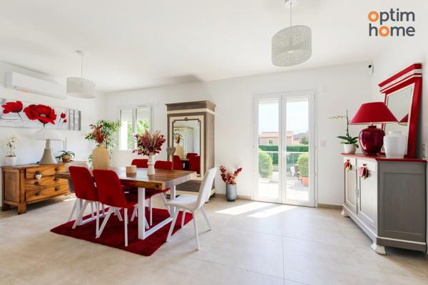 Martigues St-Julien - Vente Villa T6 de 150 m2 environ sur un terrain de 1115 m2 avec piscine, avec vue dégagée plein sud, au calme et sans vis à vis