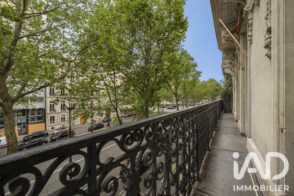 Location appartement 6 pièces 175 m² Paris 8