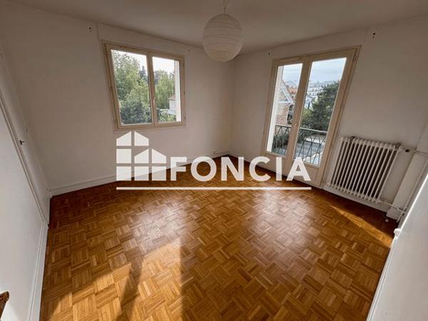 Location Appartement 4 pièces 74.88 m² - 14 RUE DE BAGNEUX Sceaux 92330