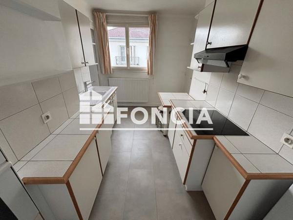 Location Appartement 4 pièces 74.88 m² - 14 RUE DE BAGNEUX Sceaux 92330