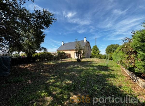 Vente
                Maison232 m² - LUC LA PRIMAUBE (12450)