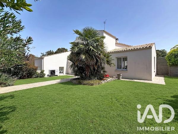 Maison à vendre 8 pièces 173 m² Lagord