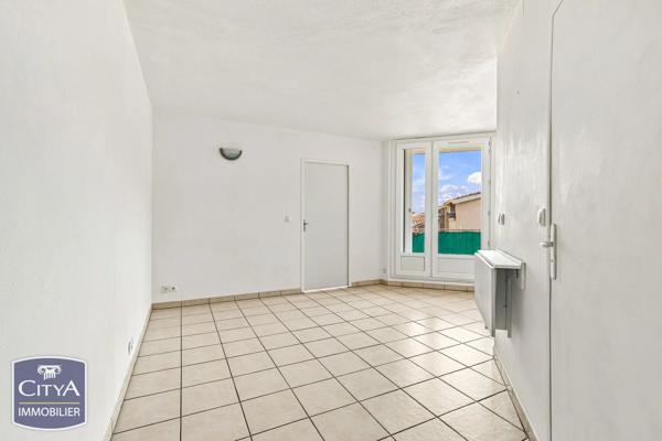 Appartement à vendre 2 pièces 32.7m² Clermont-l'Hérault (34800)