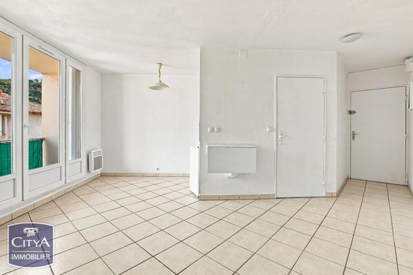 Appartement à vendre 2 pièces 32.7m² Clermont-l'Hérault (34800)