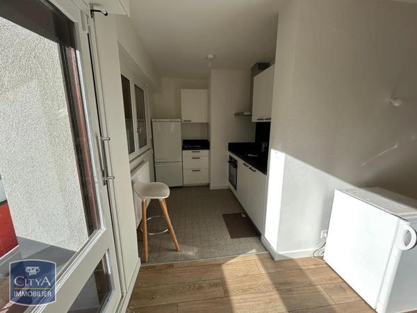 Appartement à louer 1 pièce 35.9m²