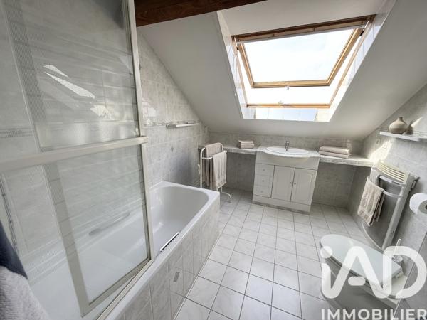 Maison à vendre 5 pièces 99,45 m² Montigny-le-Bretonneux