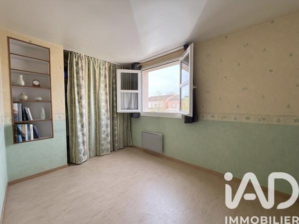 Maison à vendre 5 pièces 99,45 m² Montigny-le-Bretonneux