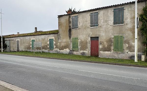 Maison à vendre    8 pièces •  Saint-Pierre-d'Oléron