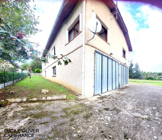 Maison à vendre huit pièces 153 m², sous sol 180 m² BEAUMONT DE LOMAGNE (82)